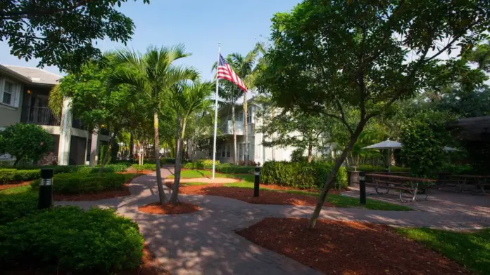 The facilities at Caron Renaissance in Boca Raton, FL 4